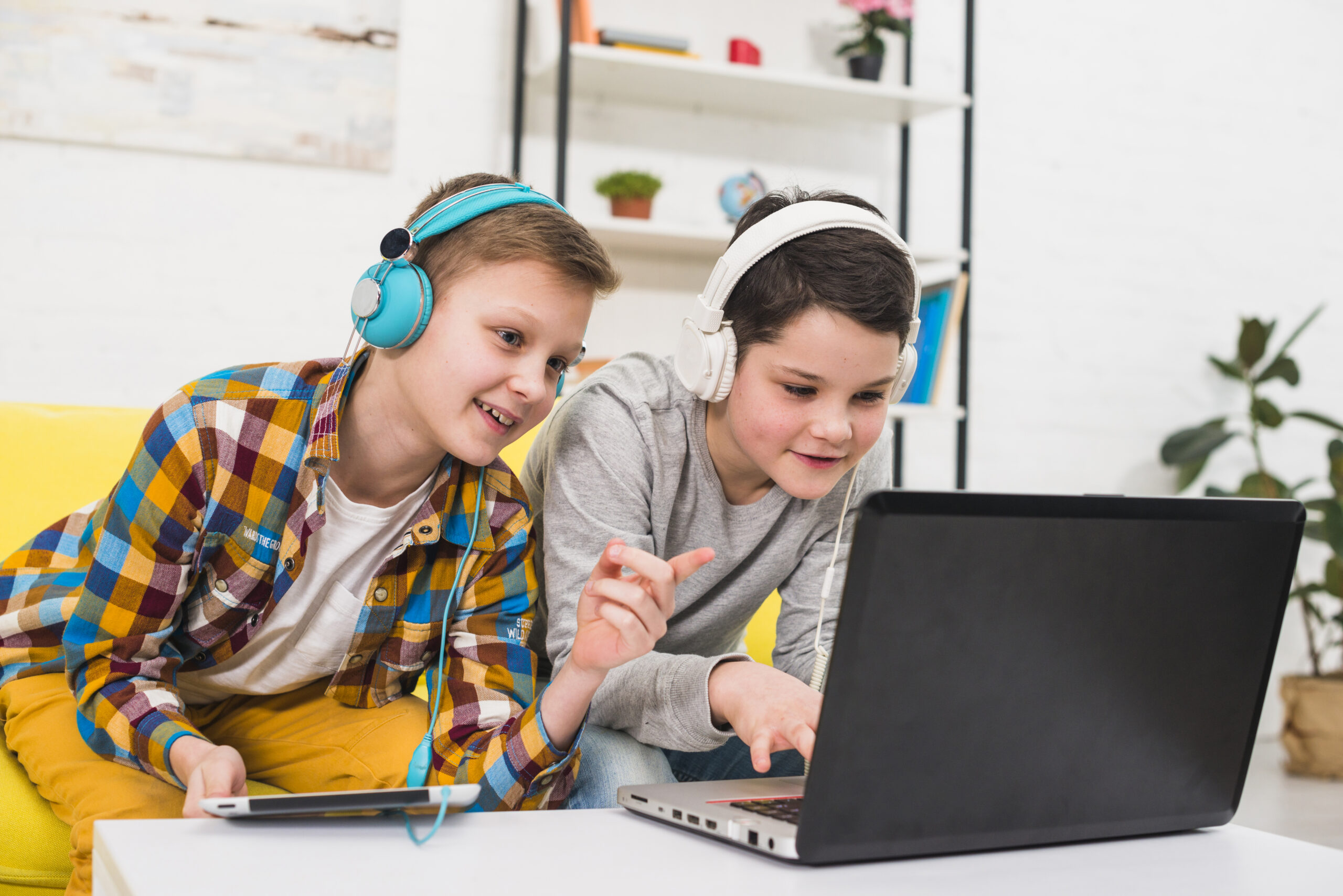 Programowanie gier dla dzieci i młodzieży w Scratch